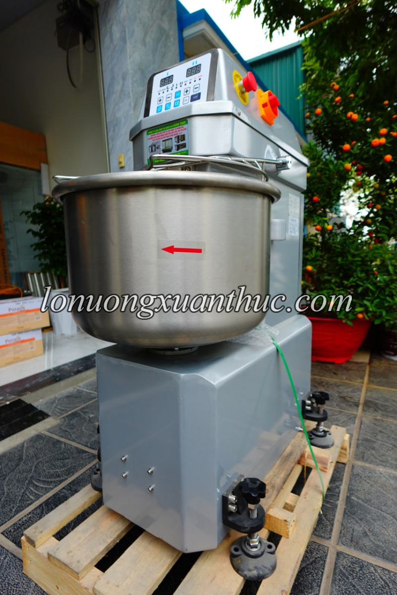 CÔNG TY TNHH SẢN XUẤT VÀ DỊCH VỤ XUÂN THỰC