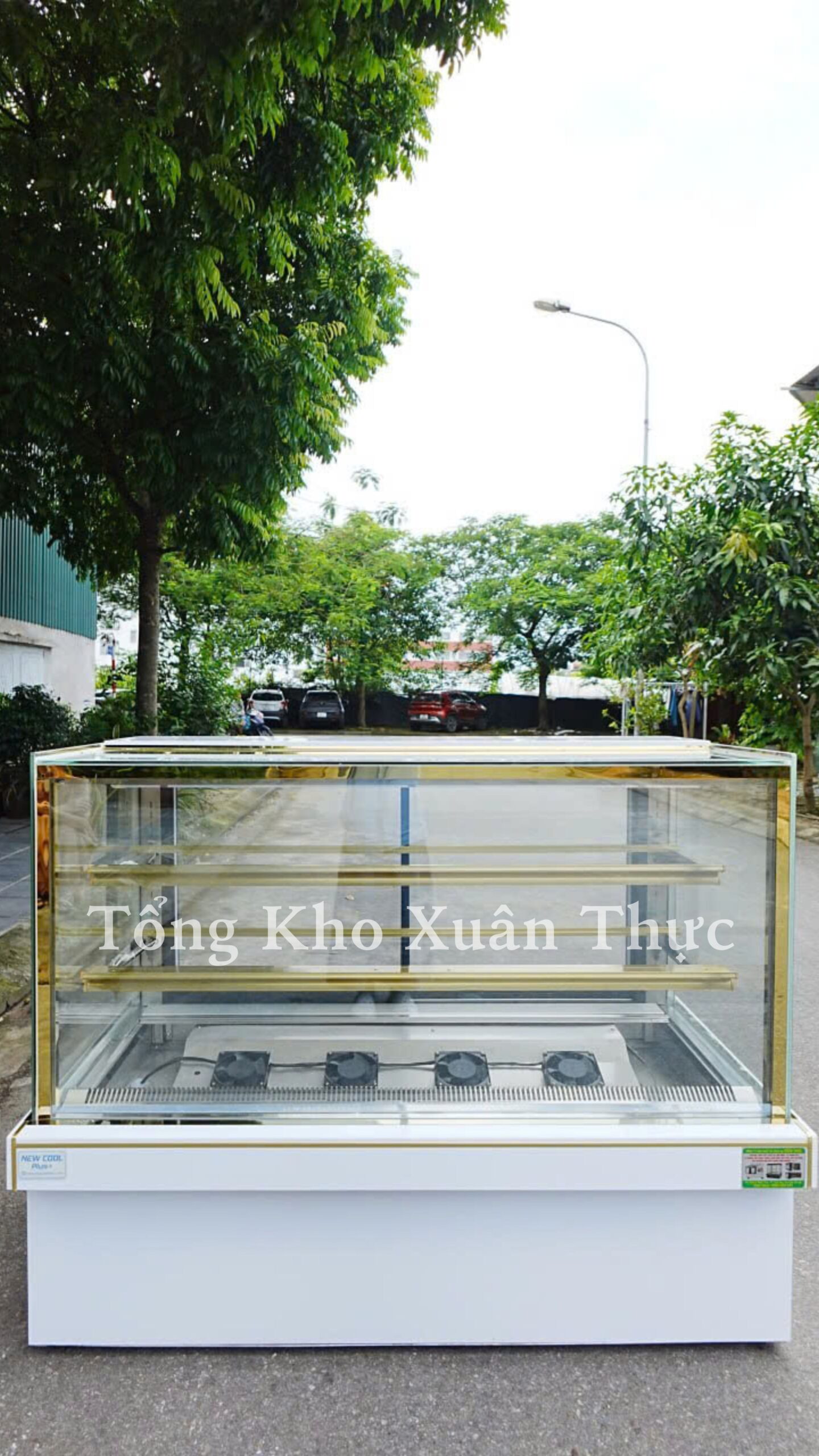 TỦ TRƯNG BÀY BÁNH KEM 3 TẦNG 1,5M NEW COOL PLUS TỦ TRƯNG BÀY BÁNH KEM 3 TẦNG 1,5M NEW COOL PLUS