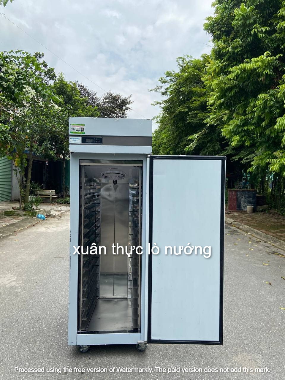 TỦ ĐÔNG 1 CÁNH ĐỨNG ( 15 KHAY) TỦ ĐÔNG 1 CÁNH ĐỨNG ( 15 KHAY)