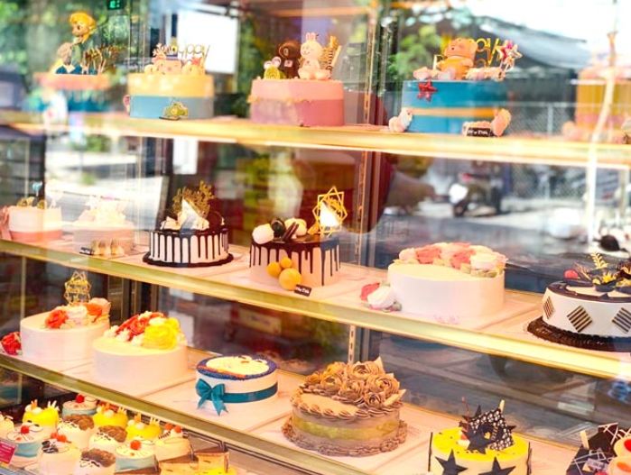 Tủ Bảo Quản Bánh Kem Đẹp – Nâng Tầm Không Gian Kinh Doanh