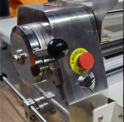 MÁY CÁN ĐỨNG 2 CHIỀU SOUTHSTAR NFQ-520 MÁY CÁN ĐỨNG 2 CHIỀU SOUTHSTAR NFQ-520