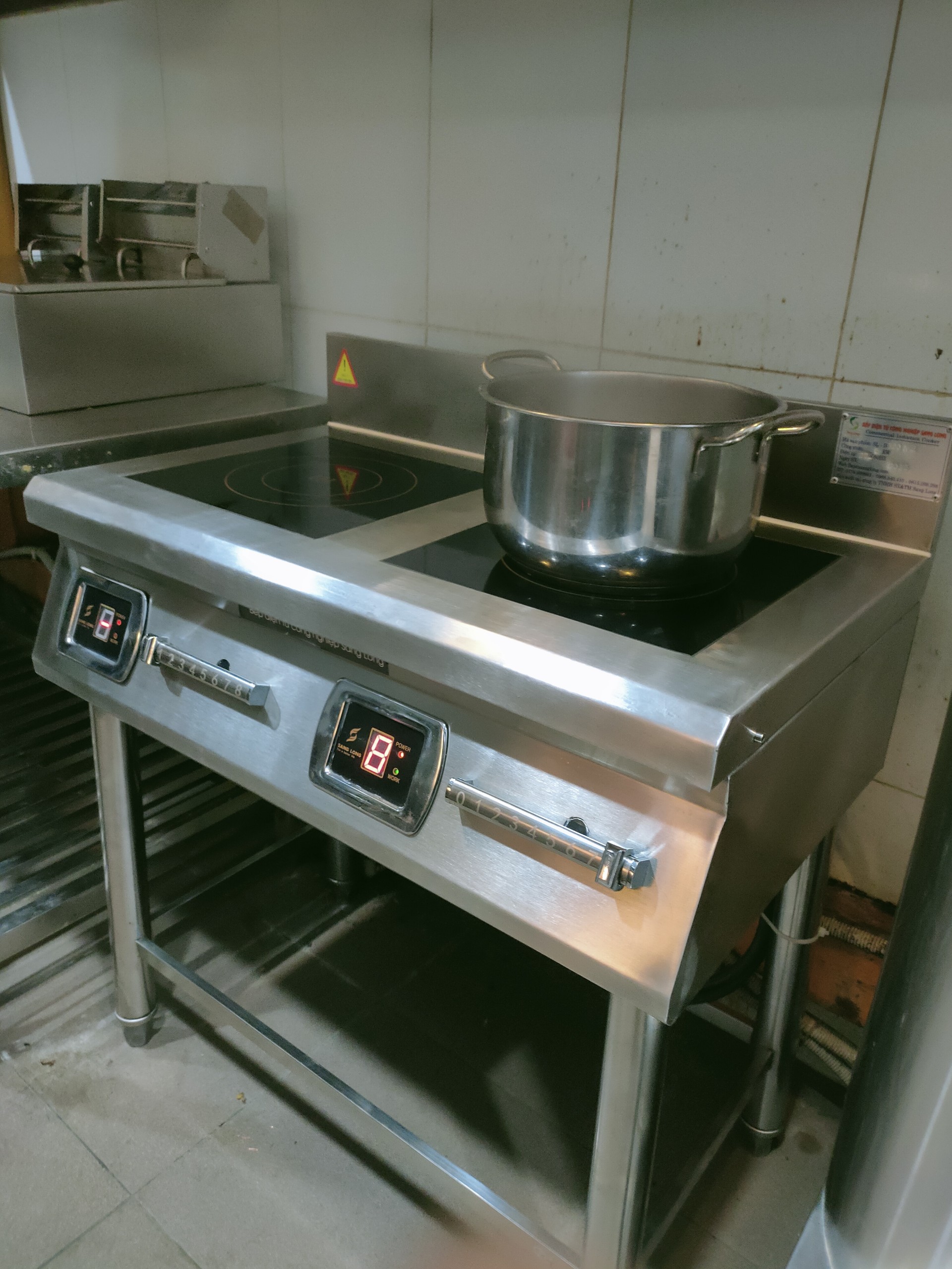 Bếp từ công nghiệp