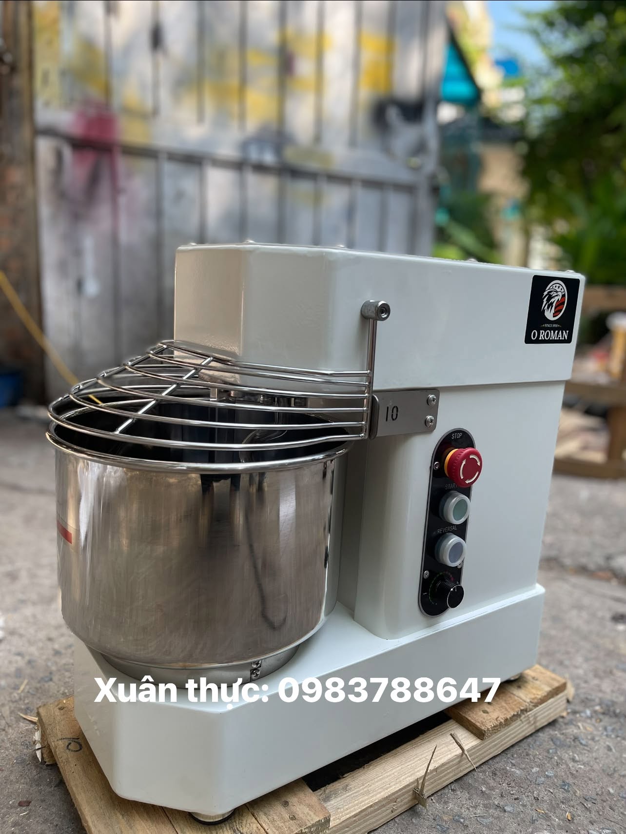Máy trộn bột – Phù hợp với người kinh doanh bánh thường xuyên